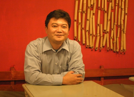 E. Miyashiro