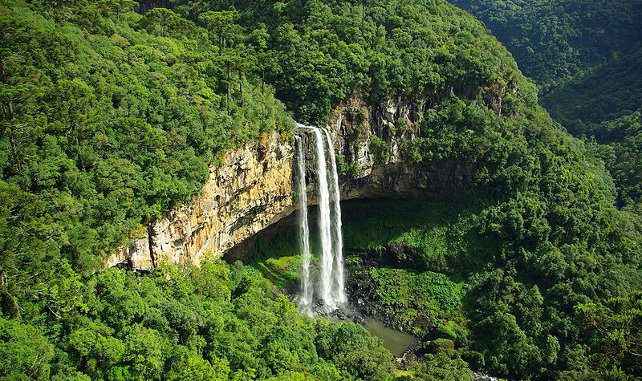 Caracol_Falls