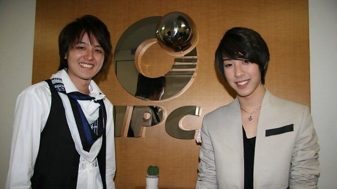 Alma Kaminiito, con el peruano Eric Fukusaki (der)