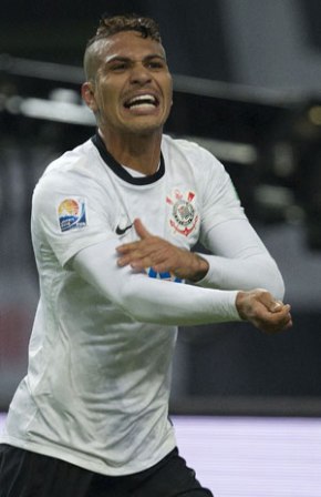 Paolo Guerrero fue la figura del Corinthians, campeón mundial en 2012 (foto Corinthians)