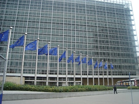 UE