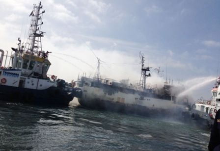 Barco japones