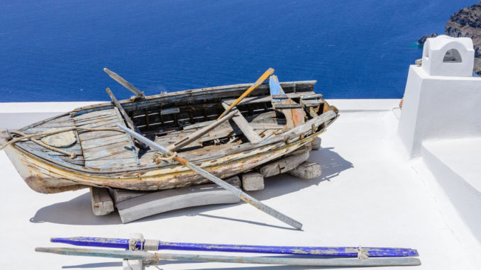Fira_Santorin_Greece_02