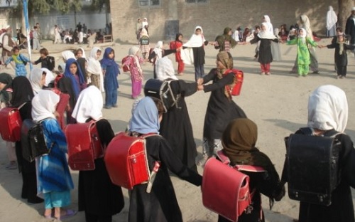 Campaña japonesa mochilas para Afganistan