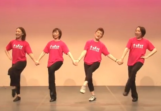 Imagen de la  coreografia del Line Dance en YouTube.