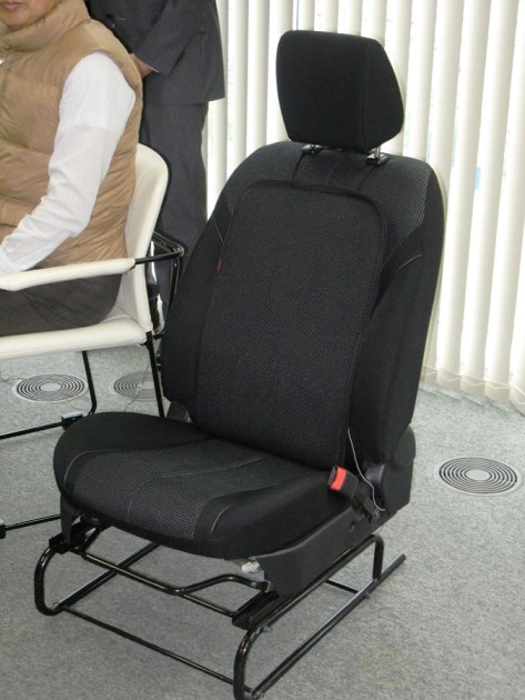Asiento tiene incorporado un sensor (foto Nikkei Technology)