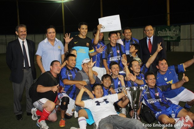 Unión Perú de Kanagawa, campeón en categoría libre.