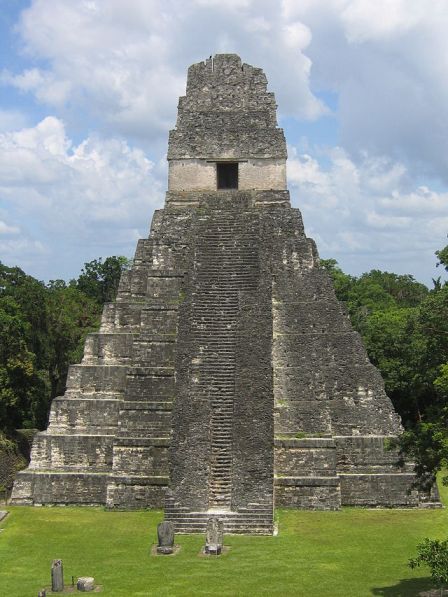 Los príncipes visitarán el yacimiento arqueológico de Tikal
