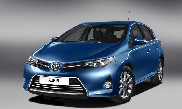 Auris Toyota 2014