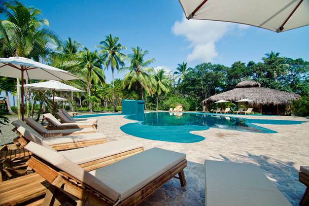 Clandestino Beach Resort