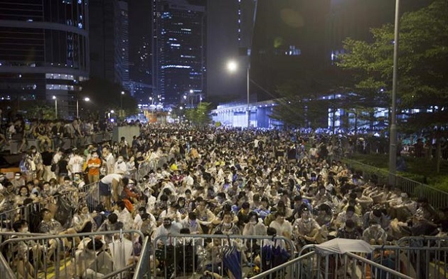 Estudiantes en las calles de Hong Kong.