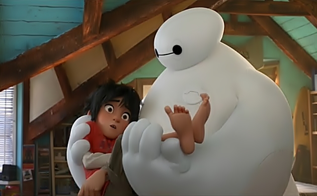 Hiro Hamada y Baymax en una escena de Big Hiro 6.