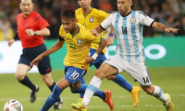 Neymar y Mascherano en China