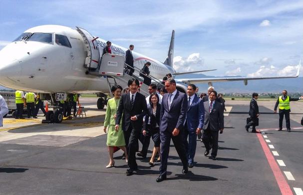Los príncipes de Japón arriban a Oaxaca (foto gobierno de Oaxaca)