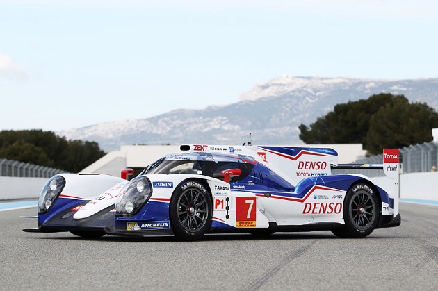 TS040-Hybrid de Toyota.