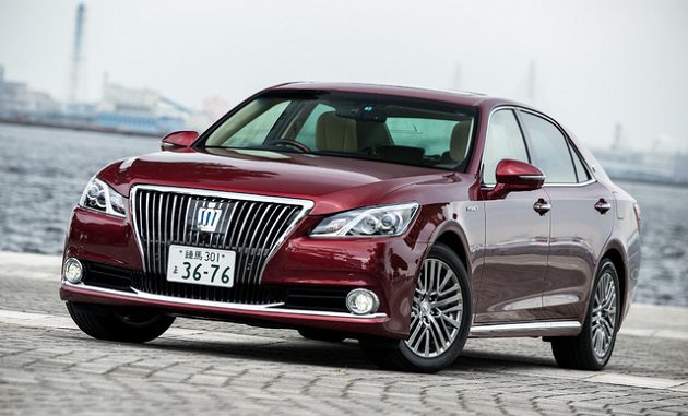 crown majesta toyota 2014