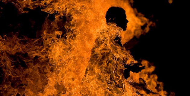 Hombre se prende fuego en Tokio. (Imagen de archivo)