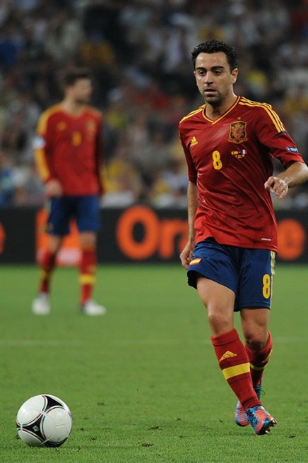 Xavi con la camiseta de España (foto football.ua)