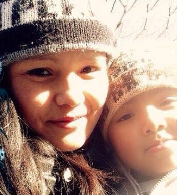 Marisol Higa y su hijo menor Kiohe