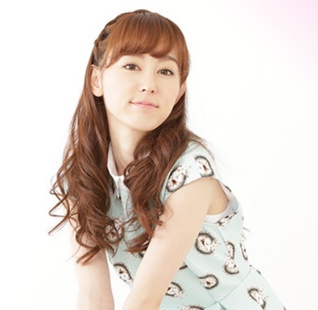 Actriz Rina Akiyama (foto sitio web oficial)