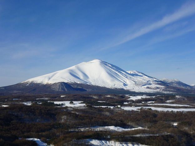 Monte Asama (foto Wikipedia)