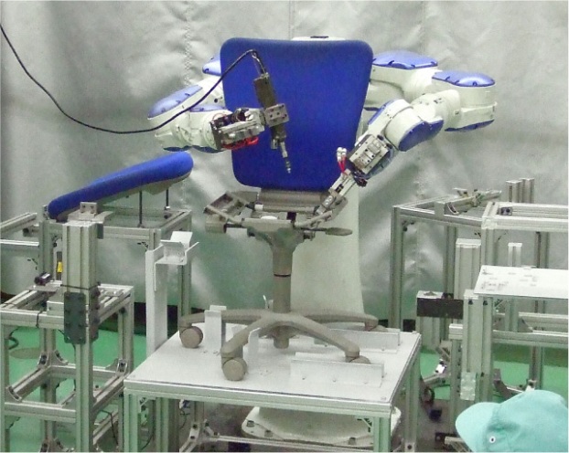 Robot de Yaskawa Electric (foto sitio web oficial)