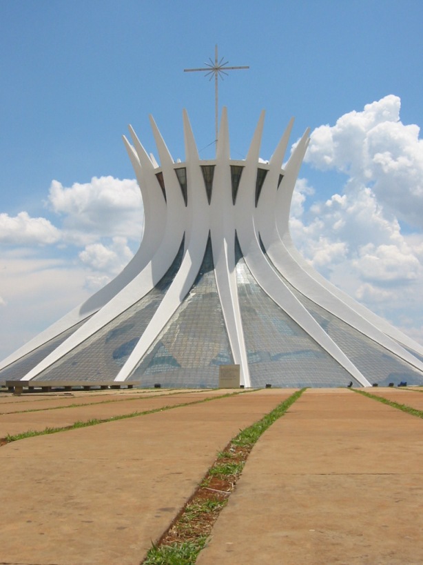 Catedral de Brasilia (foto Wikipedia)