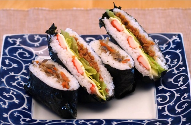 Onigirazu