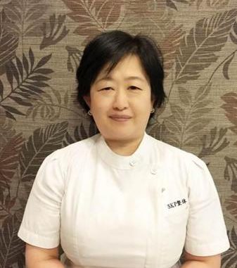 Yoshiko Kuwahara