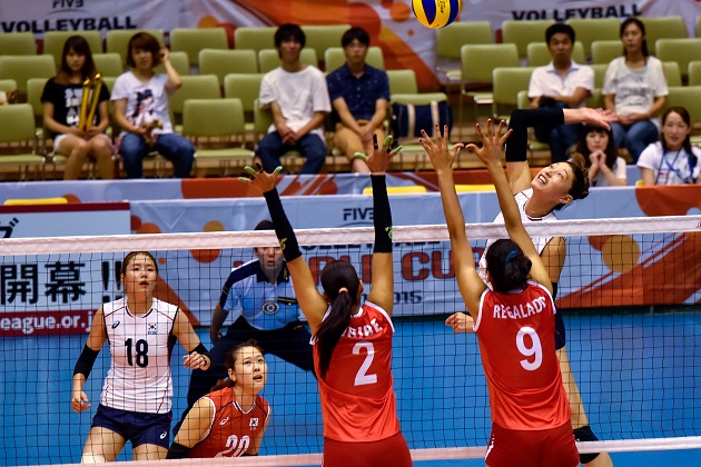 Bloque peruano ante Corea del Sur (Foto FIVB)