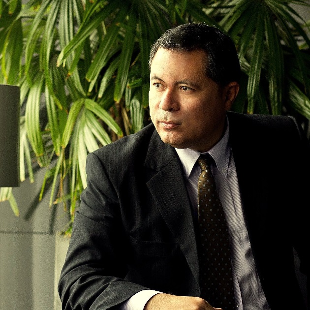 Consultor Antonio Alvarez.