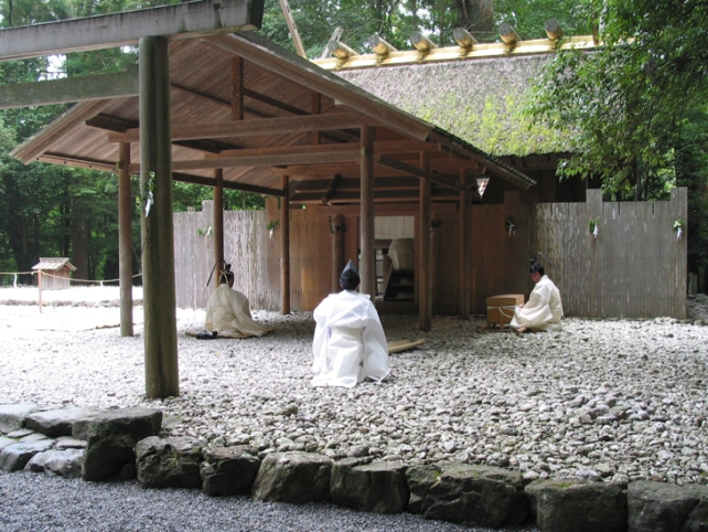 Santuario de Ise (foto Tawashi2006 / Wikipedia)