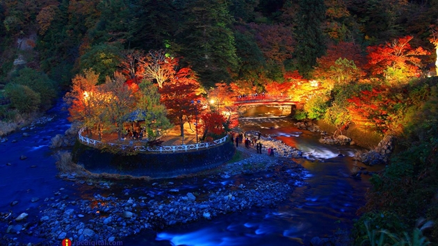 7 Nakano Momiji yama en Aomori