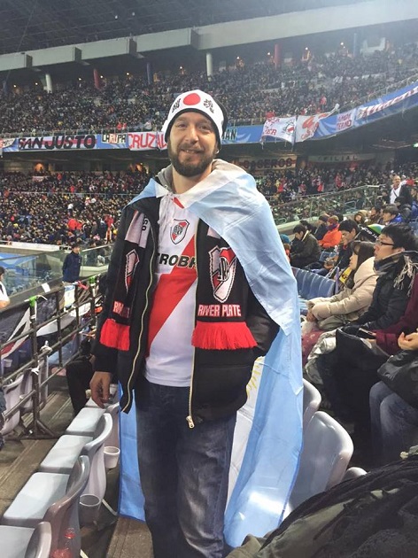 HIncha argentino en el Internacional de Yoohama