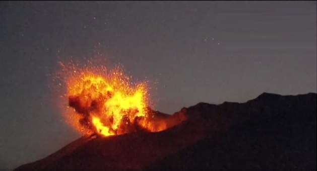 Erupcion en Sakurajima 1