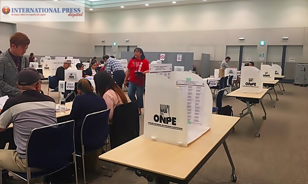 Centro de votacion en Yokohama.