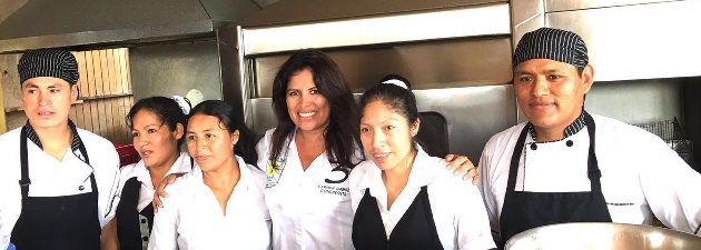 Omonte y grupo de chef peruanos