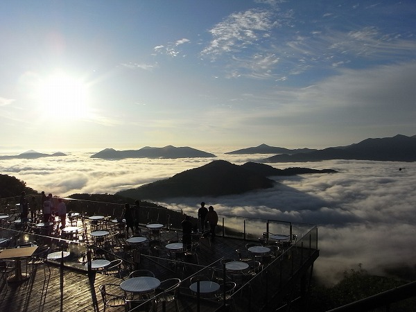 5.Unkai Terrace en Hokkaido