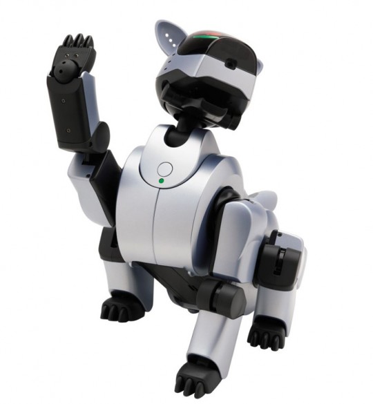 Sony fue pionero en inteligencia artificial con el perro robótico Aibo (foto sony-aibo.com)