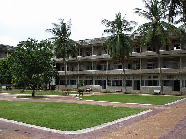 Museo del genocidio de Camboya (foto Nefelimhg)