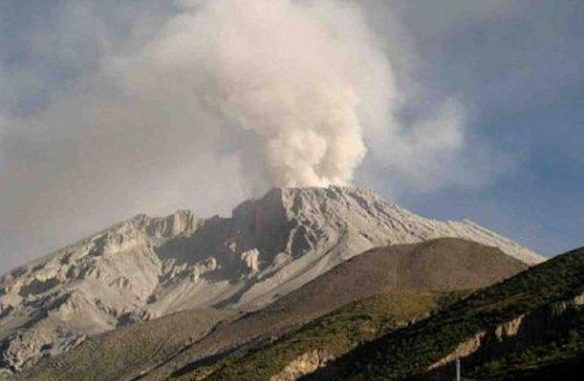 volcan-sabancaya