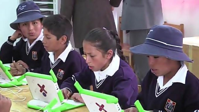 escuela-de-acobamba-efe