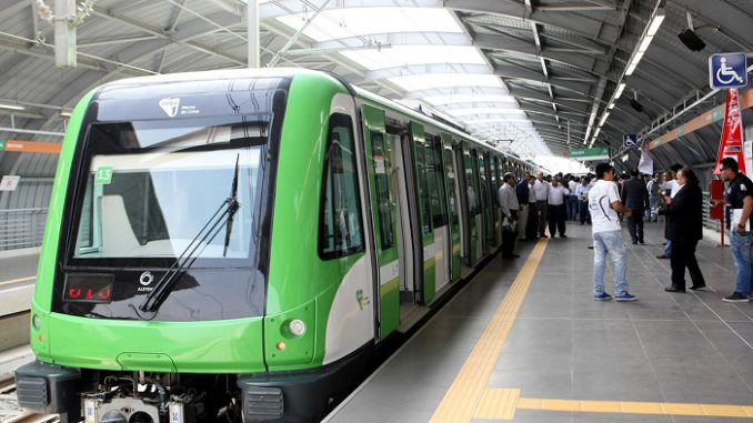 Tren electrico de Lima (Foto Andina)