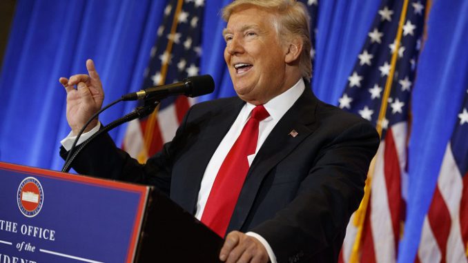 Donald Trump en conferencia de prensa