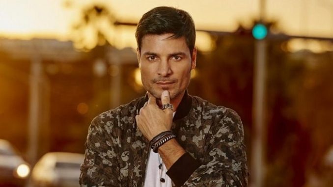Chayanne posa para la portada de su nuevo disco Qué me has hecho