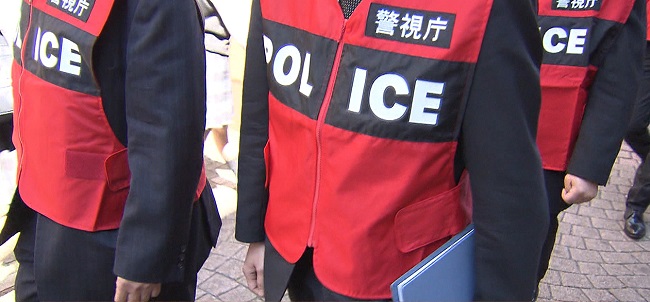 Policías