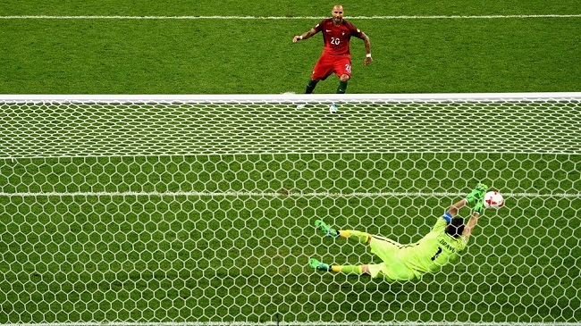 Claudio Bravo