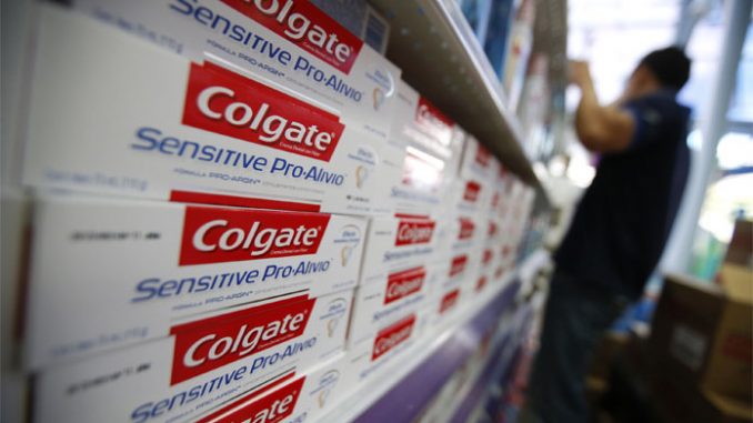 Colgate en una tienda venezolana.
