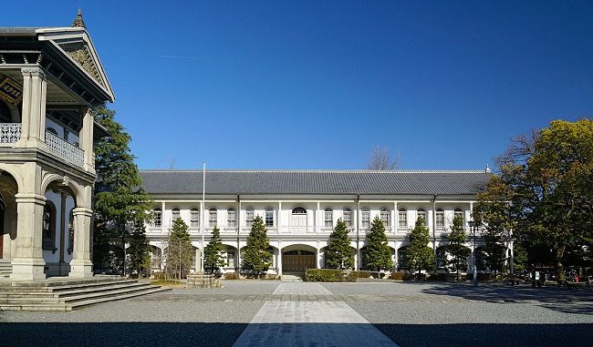 Universidad Ryukoku