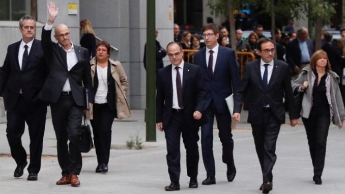 Consejeros de cataluña son detenidos
